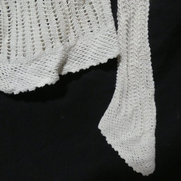 Retro | GAP | small | Ivory Crochet Style Long Sleeve Lightweight Sweater | NWOT - Picture 8 of 16